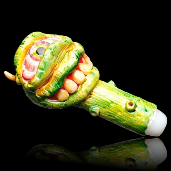 3D Monster Glass Hand Pipe, a unique and intricate smoking accessory designed to enhance your smoking experience.