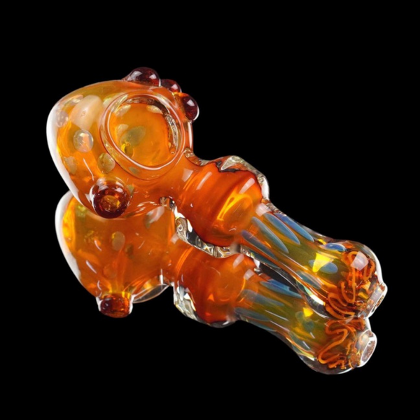 &nbsp;5" Golden Honey Glass Hand Pipe, a luxurious and durable smoking accessory designed for an elevated smoking experience.