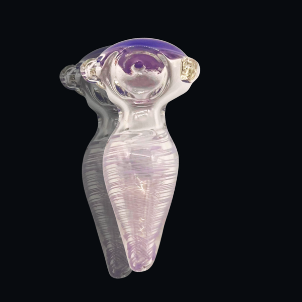 &nbsp;5" Heavy Purple Head Glass Hand Pipe, a sleek and durable smoking accessory designed to enhance your smoking experience.