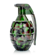 Cargar imagen en el visor de la galería, Novelty Grinder - Grenade 3 piece (1.5&quot;) Bring a blast of style to your herb preparation with the Novelty Grinder - Grenade. This 3-piece novelty grinder features a Heavy Duty build, a compact 1.5&quot; size, and a unique grenade design for a grinding experience that explodes with character.
