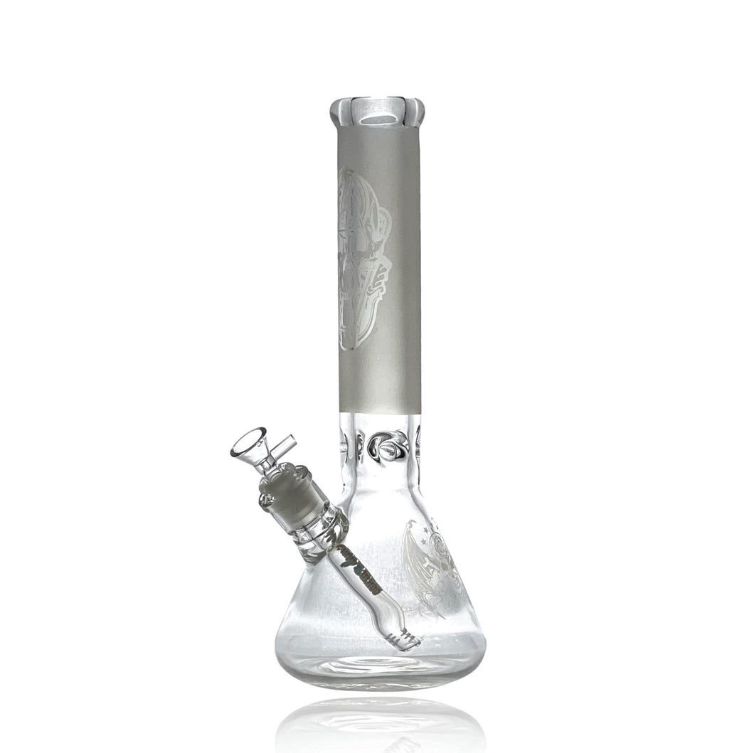 Introducing the Empire Glass Bong – where artistry meets functionality to create an unparalleled smoking experience. Crafted with precision and care, this exceptional piece is designed for those who appreciate the finer things in life. Elevate your smoking ritual with the Empire Glass Bong, a true masterpiece that redefines the standard for quality and style.