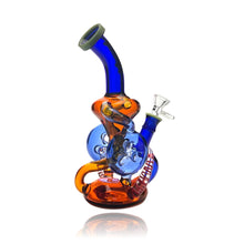 Cargar imagen en el visor de la galería, Introducing the Kandy Double Horn Recycler Rig– Elevate Your Smoking Experience with Dual Cyclonic Precision  Embark on a journey of unparalleled smoking sophistication with our Double Horn Recycler Bong. Meticulously crafted to redefine your smoking rituals, this bong features dual cyclonic horns that not only captivate the eye but also enhance the cooling and filtration process for an extraordinary, smooth draw.
