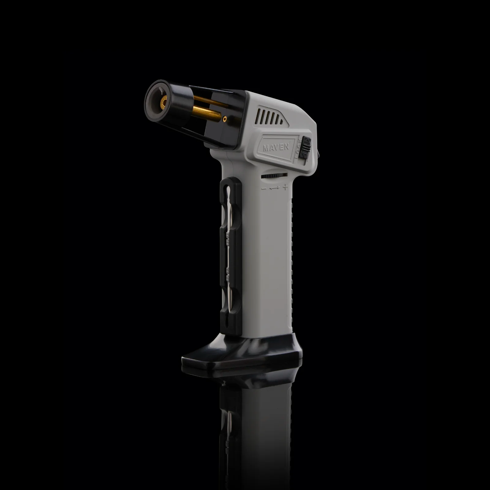 Get ready to experience the epitome of versatility and innovation with the Maven Volt Premium Handheld Single Jet Flame Torch Lighter. Unleash the power of precision and convenience as we introduce you to the future of torch technology.