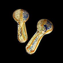 Load image into Gallery viewer, Introducing the 5&quot; Glass Hand Pipe – a mesmerizing and innovative smoking accessory that showcases the beauty of dichroic glass and features a unique three-hole design for a customized smoking experience. Elevate your smoking sessions with this handcrafted pipe that seamlessly combines artistry and functionality.
