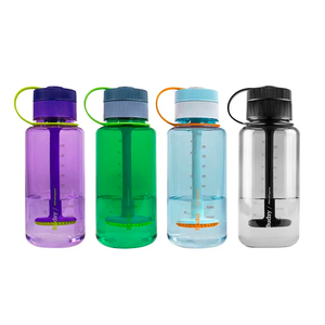 Puffco Budsy incognito bong - keep your best bud in plain view! This cleverly disguised water bottle delivers powerful hits while maintaining a discreet appearance.
